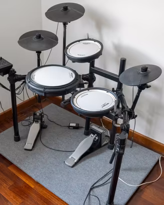 Batteria elettronica Roland Td-17 KV + pedale KT10