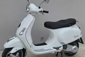 Vespa 125 lx bianco
