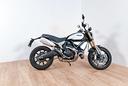 ducati-scrambler-1100-black-2018-passaggio-inclu