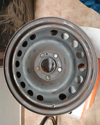 Cerchi ferro ET43 R15 Opel Meriva A e Zaffira