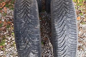 4 CERCHI GOMMATI PER AUTO