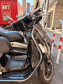 Vespa Piaggio GTS 300