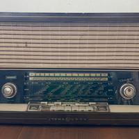 Radio Loewe Opta Truxa type 4741 W