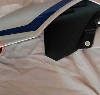 Yamana R1 dal 2015 lato sinistro codino originale