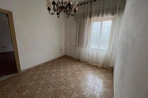 Sorso casa bilivello con giardino