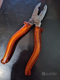 Pinza pubblicitaria  BTicino