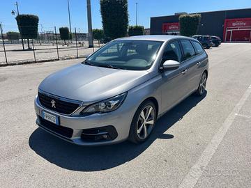 Peugeot 308 BlueHDi 130 S&S SW Allure