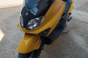 scooter TMAX 500