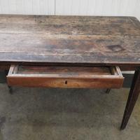 Tavolino in legno di noce massiccio 110 x 65 cm