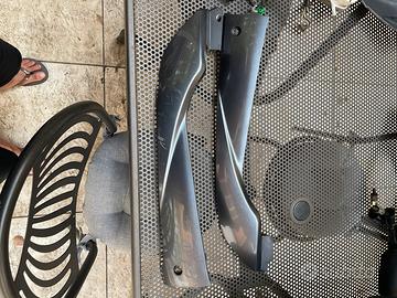 Peugeot tweet 125 ricambi spoiler sottopedana