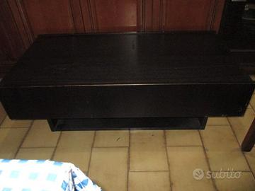 Tavolino da salotto di Ikea color wengè