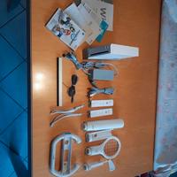 wii moddata con vari accessori e 2 telecomandi wii