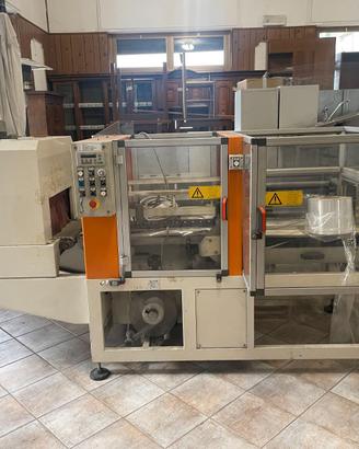 CONFEZIONATRICE ANGOLARE AUTOMATICA USATA