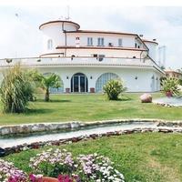 Attività servizi ristorazione per eventi in villa