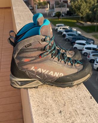 Scarponi trekking kayland num 40