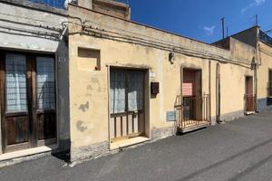 Rif.E01101| casa ind. buscemi