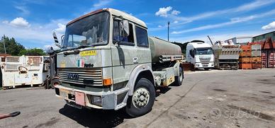 Fiat 190/30 con cisterna calabrese