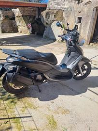  BEVERLY 350 NERO OPACO