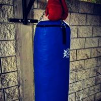 Sacco da boxe 35kg Cor Sport + supporto in acciaio