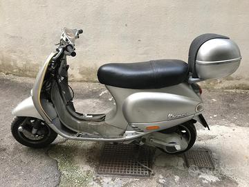 VESPA PIAGGIO ET4 2000