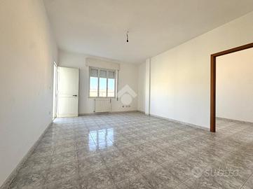 Appartamento quadrivano al piano primo