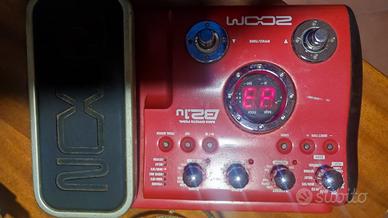 Zoom B2.1u Pedale per basso multieffetto