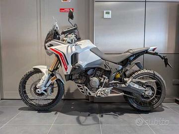 Ducati DesertX MATT STAR WHITE SILK 2027