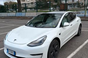 Tesla Model 3 Long Range Dual Motor + boost