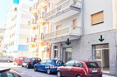 Locale/Deposito in via Solito