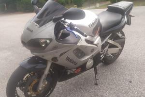 Yamaha r6 
