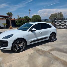 MACAN 2.0 BENZINA - 265CV   35000KM