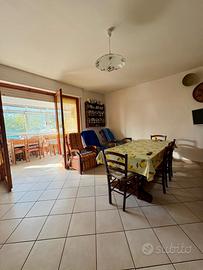 Pentavano ampio con posto auto