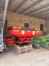 Spandiconcime Maschio modello Lampo