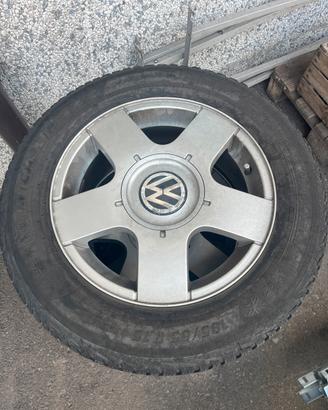Cerchi VW  golf 4 + gomme invernali 195/65R15 91T