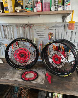 KIT MOTARD COMPLETO PER TUTTE LE MOTO