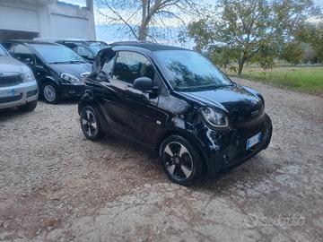 Smart ForFour EQ Parisblue km 40000