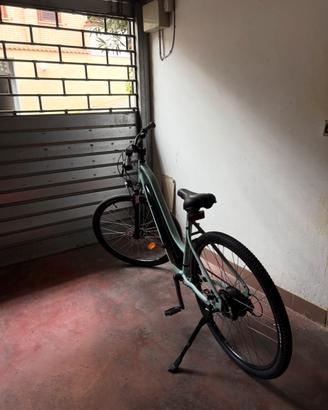 Bici elettrica con pedalata assistita