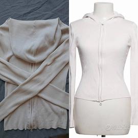 Stradivarius Felpa con cappuccio