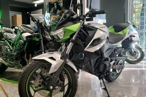 Kawasaki Ze-1 full electric