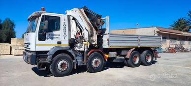Iveco 4 assi EuroTrakker Cursor 440 gru P.70000 TL