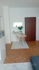 MONOLOCALE A GORLA MINORE