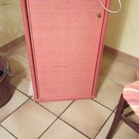 Porta TV colonna con sportello e cassetto