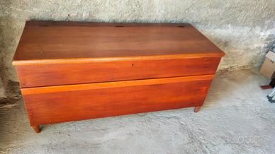 Baule in legno vintage.