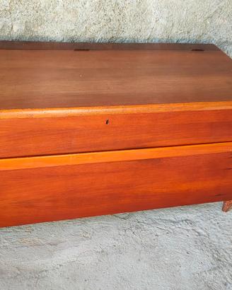 Baule in legno vintage.