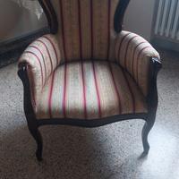 due poltrone una da rifare l ibottitura