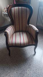 due poltrone una da rifare l ibottitura