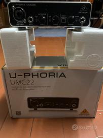 Behringer U-Phoria UMC22