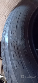 Pneumatici 225/60/17