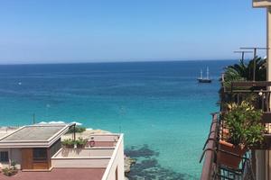 Puglia casa vacanza fronte spiaggia monopoli mare