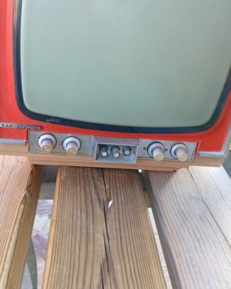 televisore 